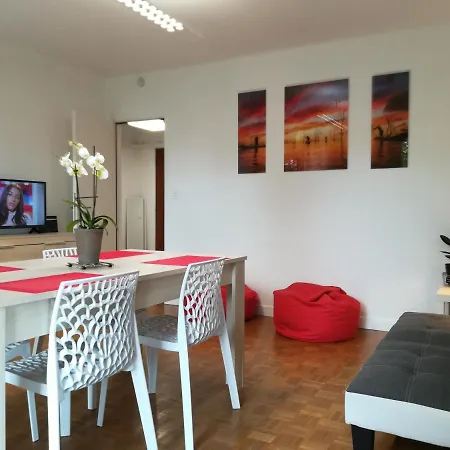 Daire Pres Des Maisons De Champagne *