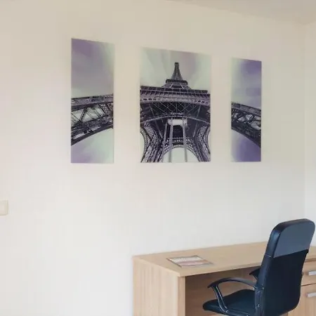 Apartment Pres Des Maisons De Champagne *